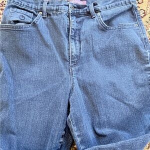 Gloria Vanderbilt Relaxed Fit Blue Jeans